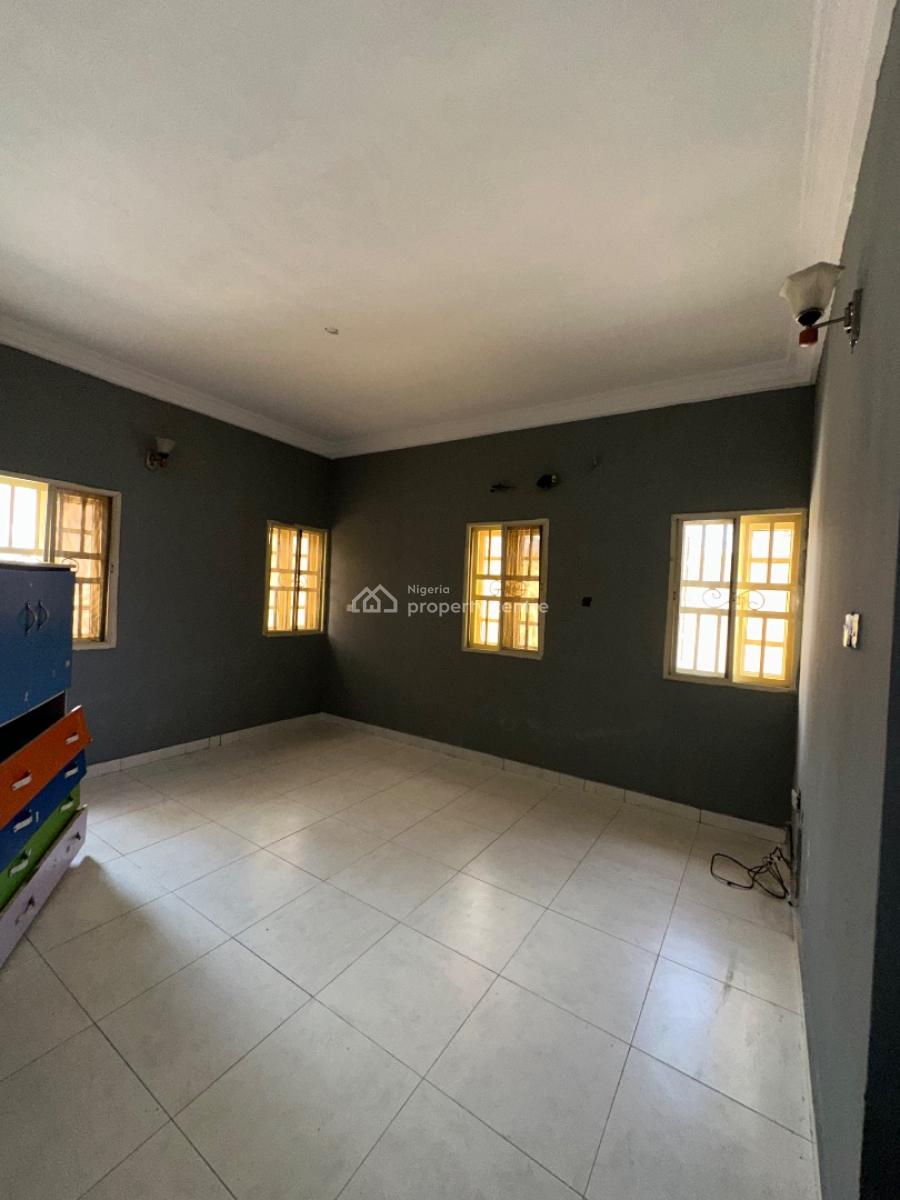 Perfectly Maintained 3 Bedroom Spacious Apartment, Sangotedo, Sangotedo, Ajah, Lagos, Flat / Apartment for Rent