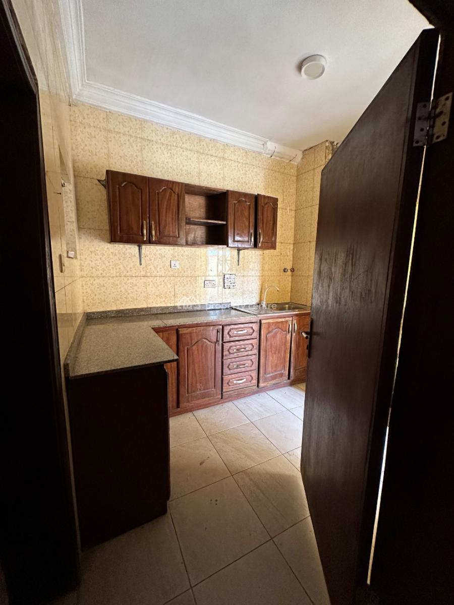 Perfectly Maintained 3 Bedroom Spacious Apartment, Sangotedo, Sangotedo, Ajah, Lagos, Flat / Apartment for Rent