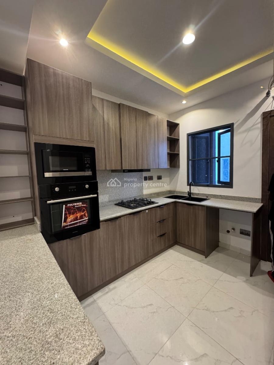 Spacious and New 2bed with a Bq, Ikate, Lekki, Lagos, Flat / Apartment for Rent