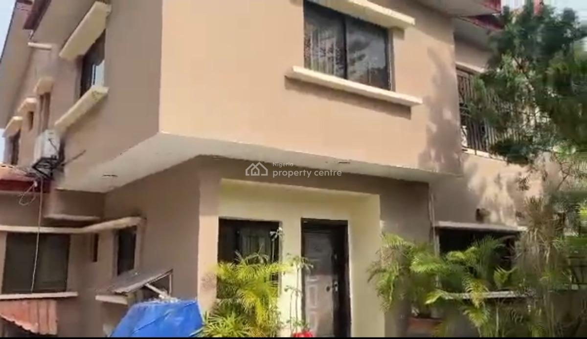 4-bedroom Duplex at Femi Okunu Drive Lekki., Femi Okunnu, Lekki Phase 1, Lekki, Lagos, Detached Duplex for Sale