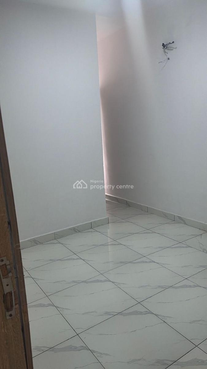 Shared Apartment, Spring Gardens Estate  Gate 2 Orchid Road, Lekki, Lagos, Self Contain (single Rooms) for Rent