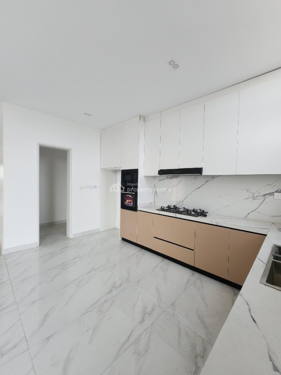 Luxury 2 Bedroom Apartment with Rooftop Pool, Gym, Elevator, Lekki Phase 1, Lekki, Lagos, Flat / Apartment for Sale