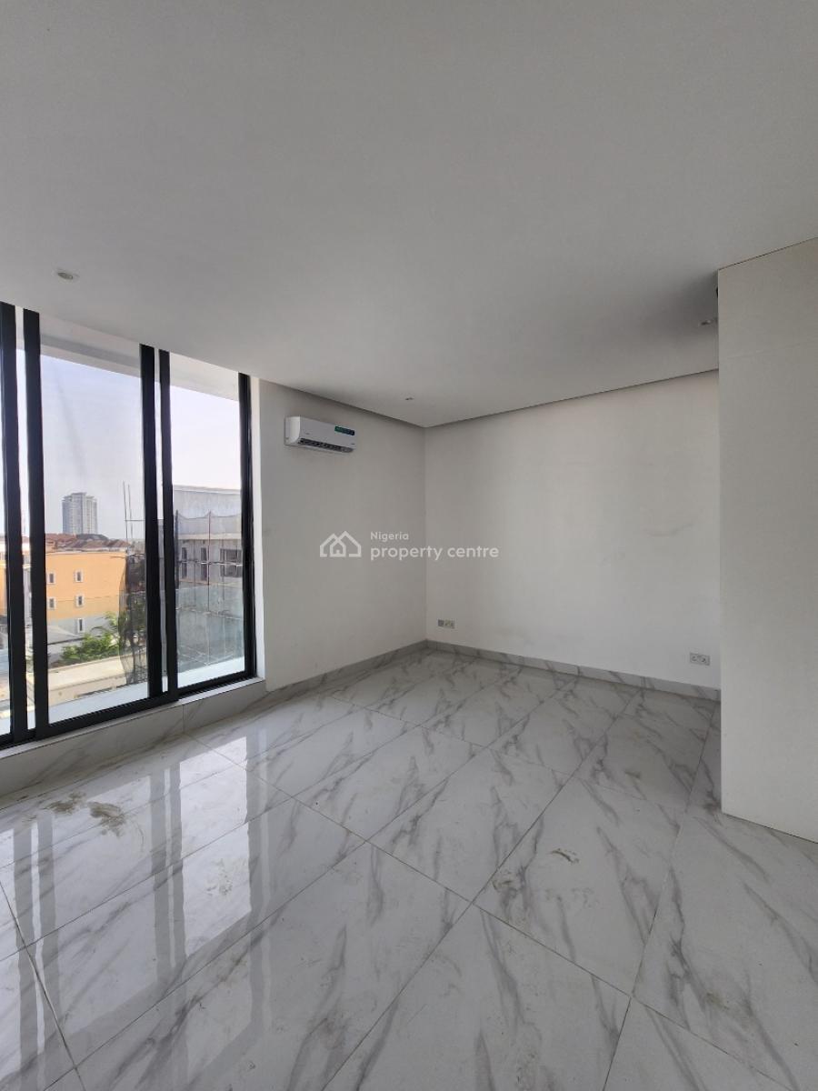 Luxury 2 Bedroom Apartment with Rooftop Pool, Gym, Elevator, Lekki Phase 1, Lekki, Lagos, Flat / Apartment for Sale