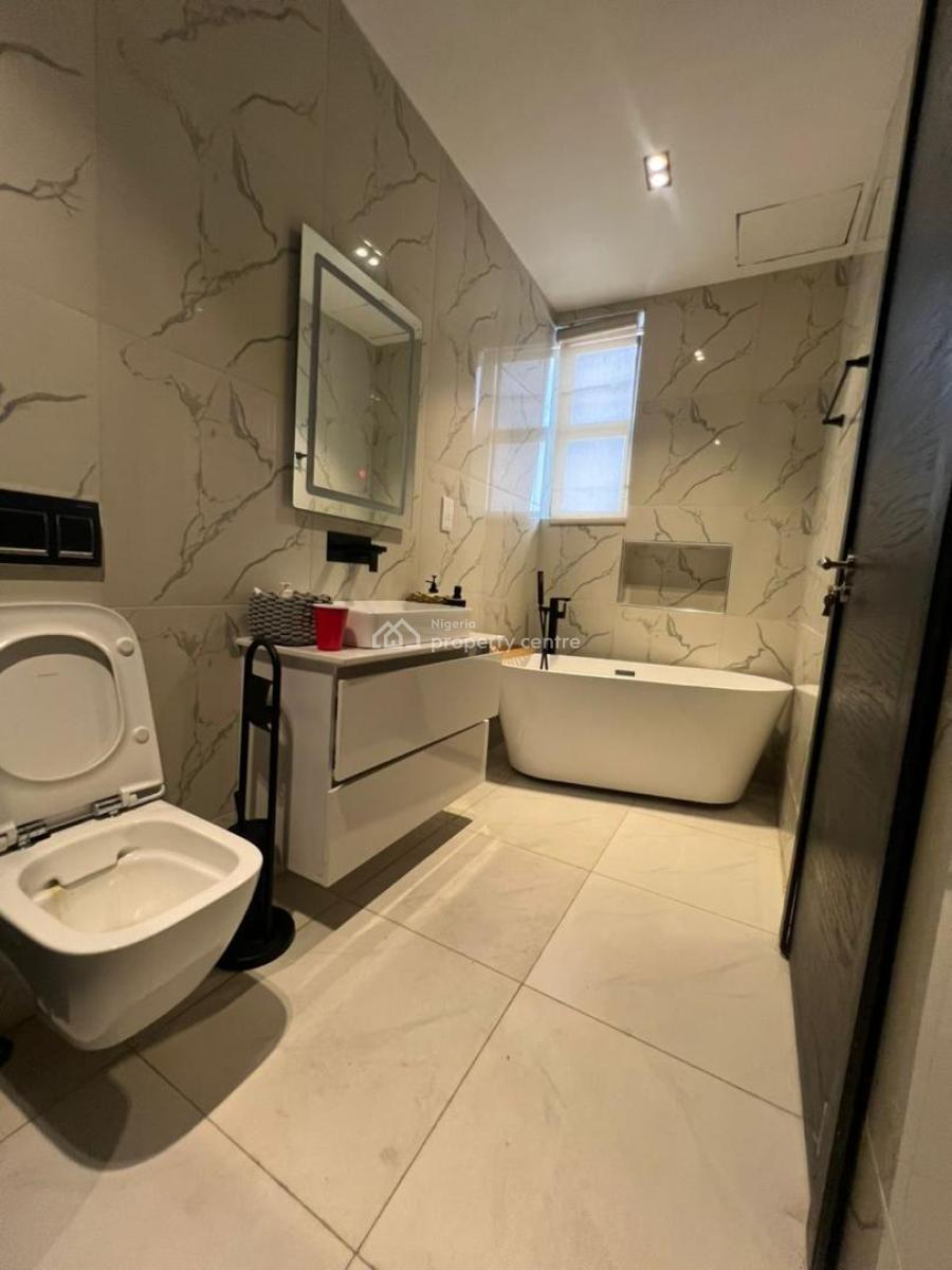 3 Bedroom Full Furnished Penthouse, Lekki Phase 1, Lekki, Lagos, Flat / Apartment for Sale