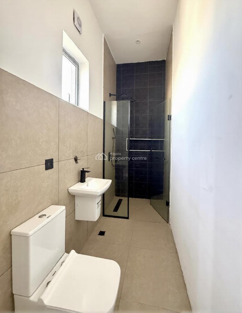 Self Compound 4 Bedroom Semi Detached Duplex, Lekki Phase 1, Lekki, Lagos, Semi-detached Duplex for Sale