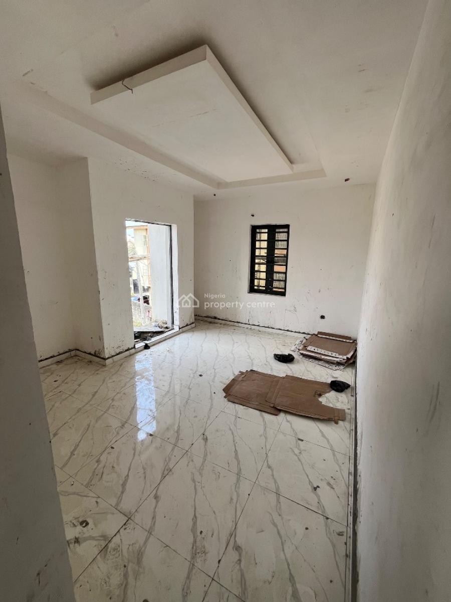 Nicely Built 3 Bedroom Apartment with Bq in Serene Estate, Gbagada, Lagos, Flat / Apartment for Sale