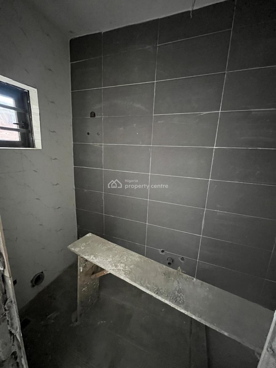 Nicely Built 3 Bedroom Apartment with Bq in Serene Estate, Gbagada, Lagos, Flat / Apartment for Sale