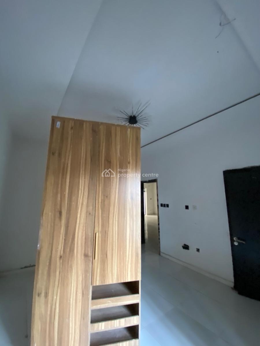 2 Bedroom Apartment with Bq, Ikate, Ikate, Lekki, Lagos, Block of Flats for Sale