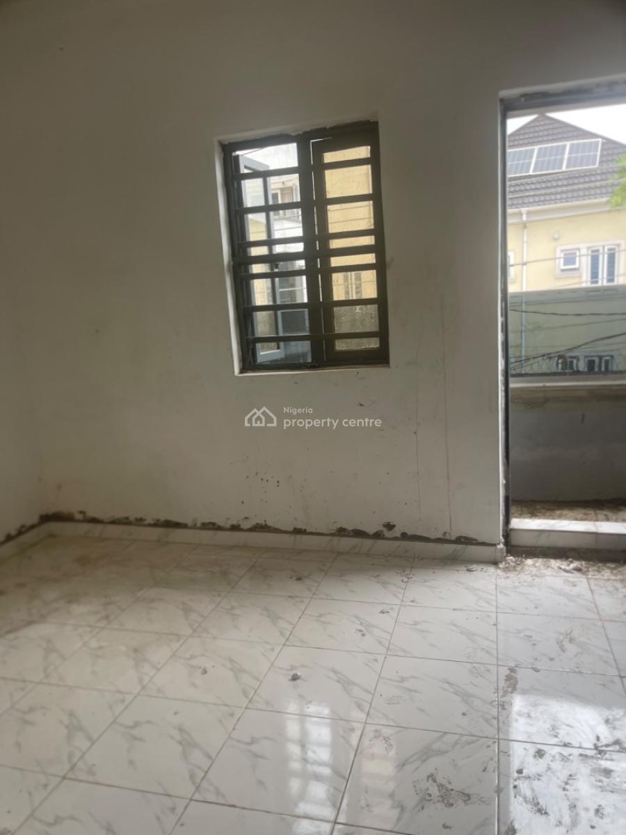 2 Bedroom Spacious Apartment, Gbagada, Gbagada, Lagos, Block of Flats for Sale