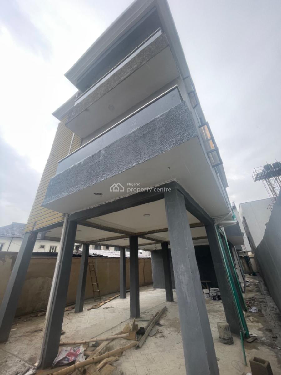 2 Bedroom Spacious Apartment, Gbagada, Gbagada, Lagos, Block of Flats for Sale
