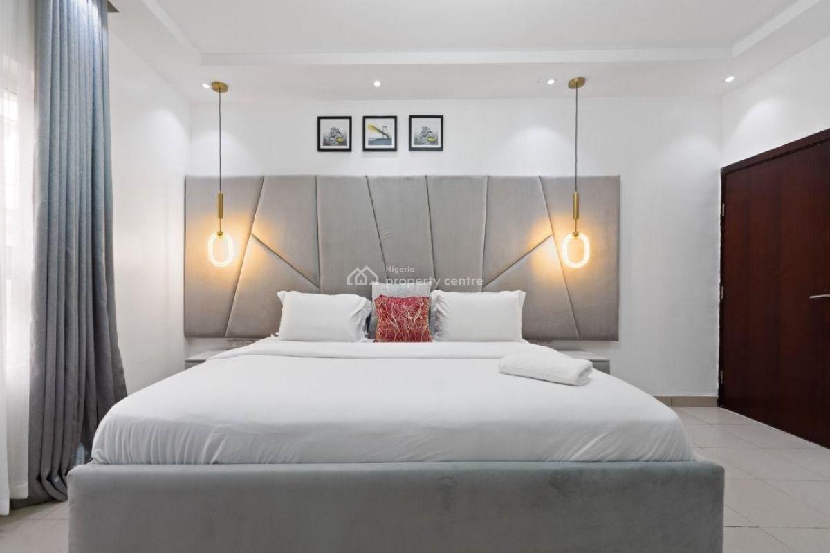 Fully Furnished Serviced 3bedroom Apartment, Cadogan Estate, Osapa, Lekki, Lagos, Flat / Apartment for Rent