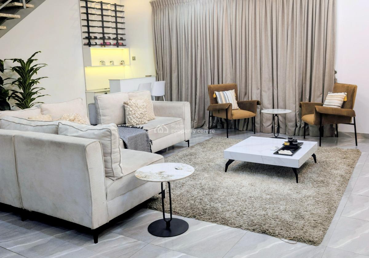 Nicely Furnished 2 Bedroom Apartment, Lekki Phase 1, Lekki, Lagos, Flat / Apartment Short Let