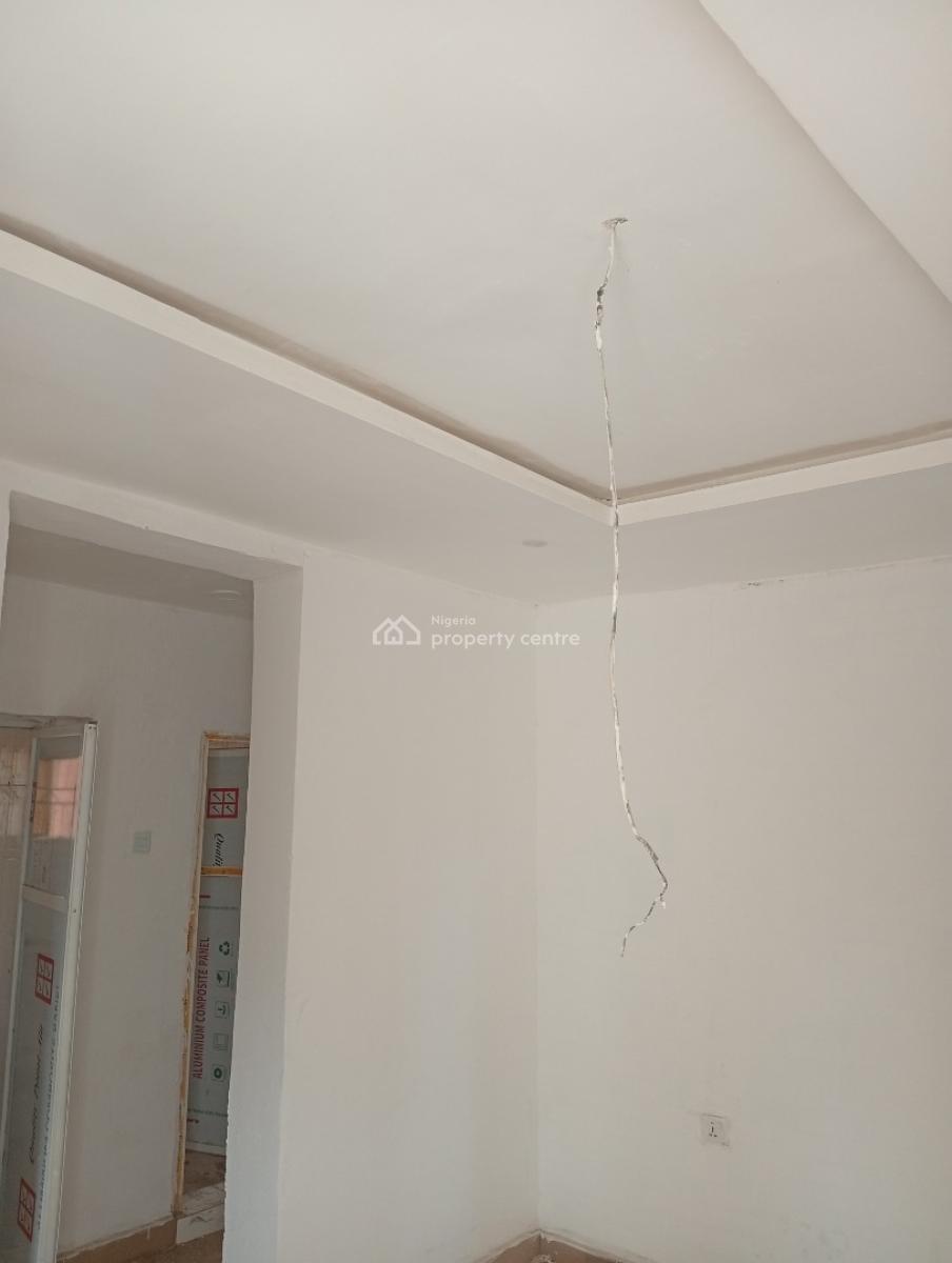 Newly Renovated Mini Flat Within an Estate, Unity Estate Egbeda Alimosho Lagos, Egbeda, Alimosho, Lagos, Mini Flat (room and Parlour) for Rent