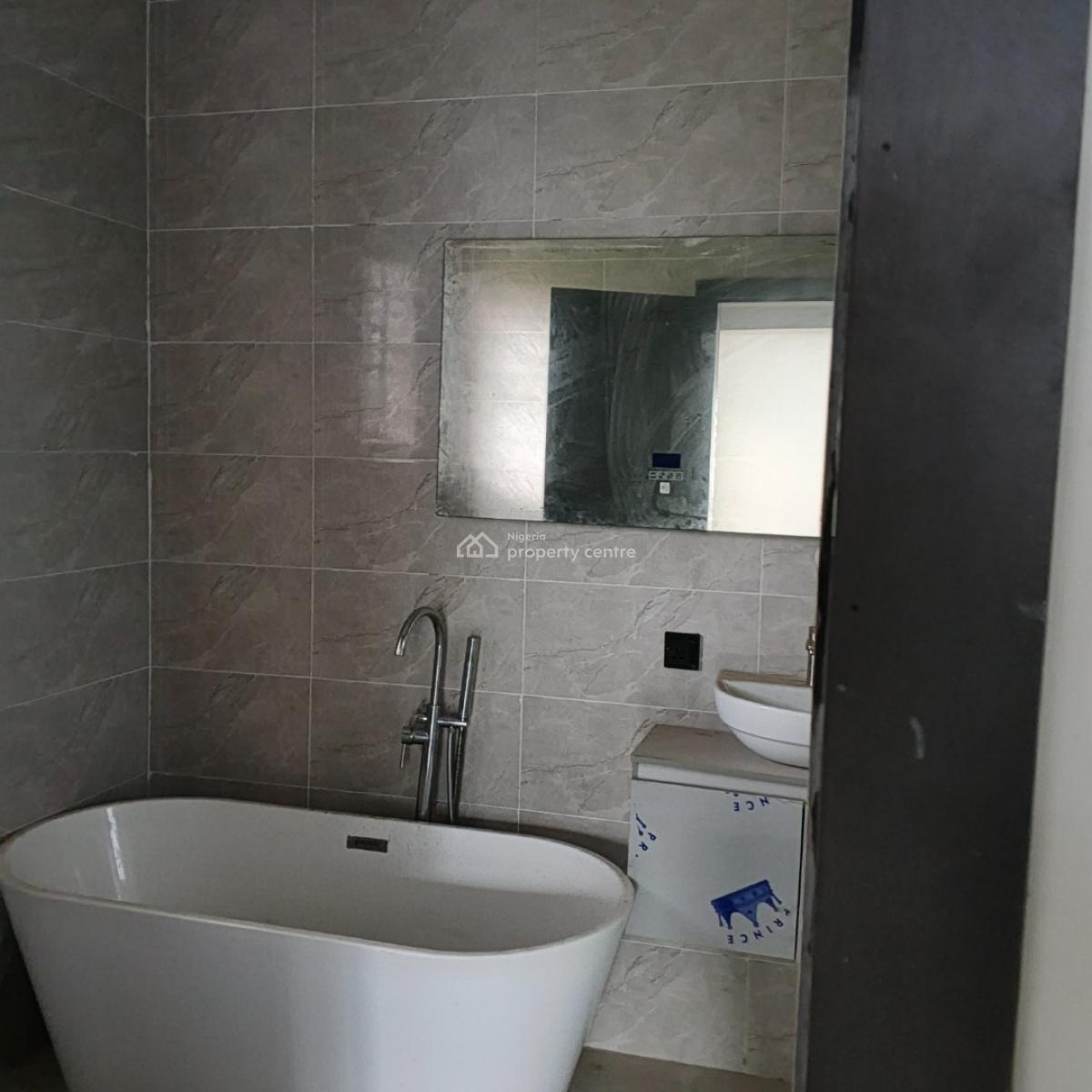 5 Bedroom Fully Detached Duplex  Price: ₦320,000,000, Vgc, Lekki, Lagos, Detached Duplex for Sale