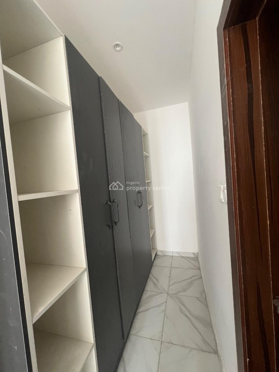 4 Bedrooms Semi Detached Duplex, Ikota, Lekki, Lagos, Semi-detached Duplex for Sale