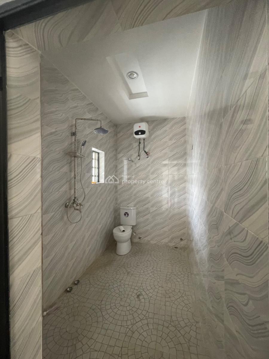 Luxury Beautiful 3 Bedroom  Duplex, Very Good Light  4 Tenants Only, Lamgbasa, Ajah, Lagos, House for Rent