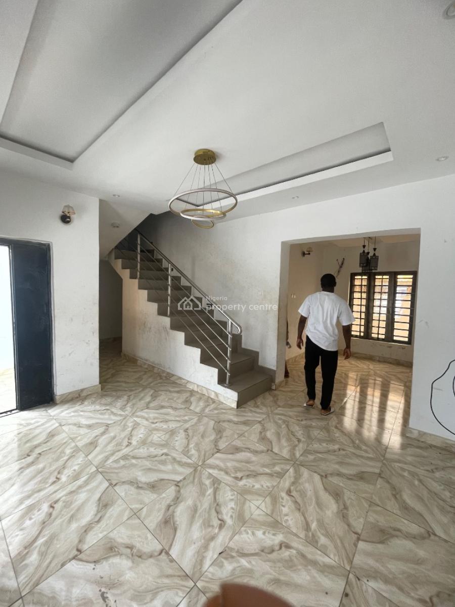 Luxury Beautiful 3 Bedroom  Duplex, Very Good Light  4 Tenants Only, Lamgbasa, Ajah, Lagos, House for Rent
