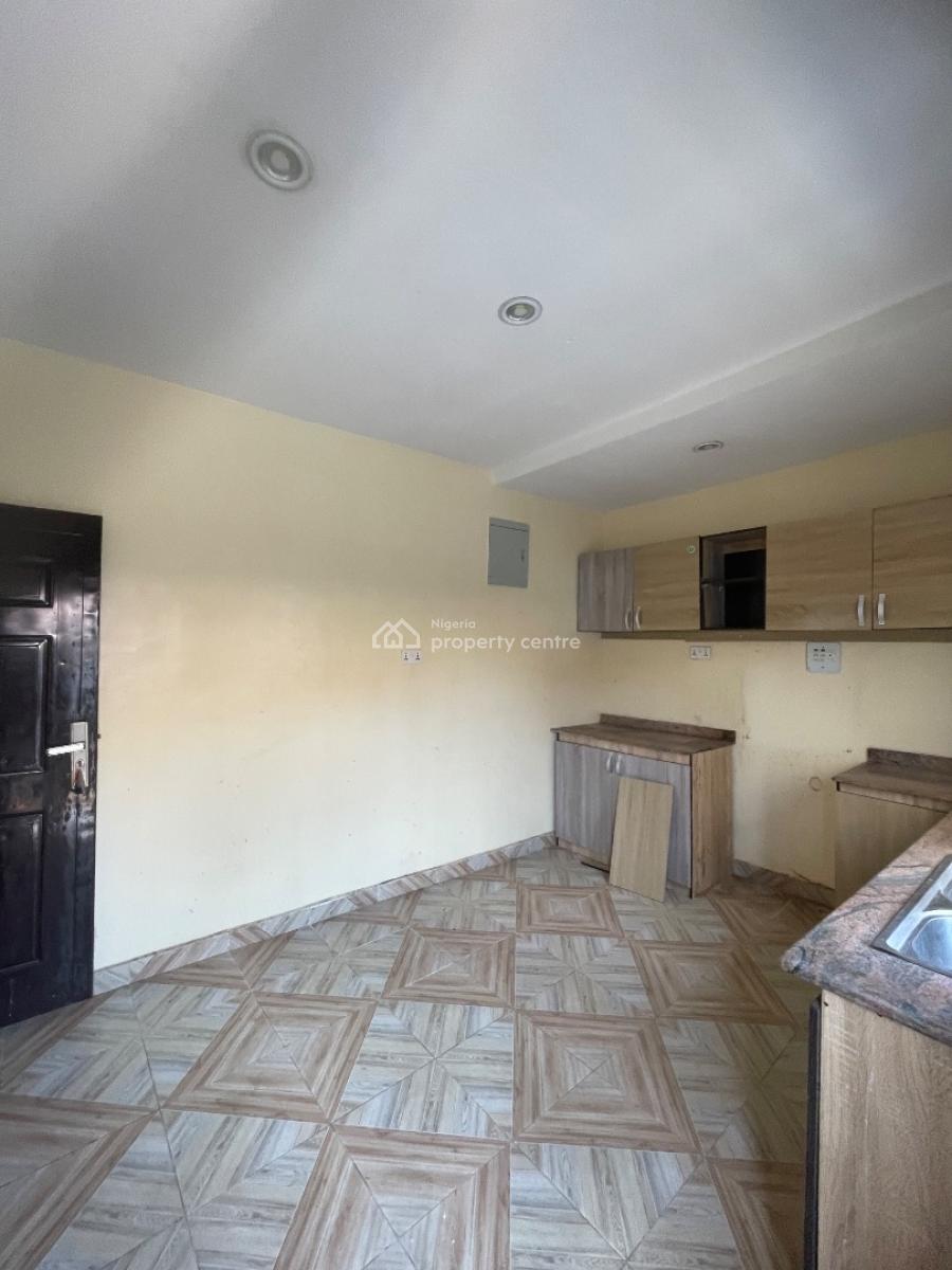 Luxury Beautiful 3 Bedroom  Duplex, Very Good Light  4 Tenants Only, Lamgbasa, Ajah, Lagos, House for Rent