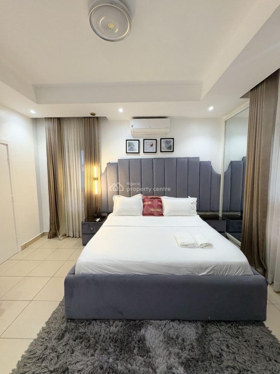 Fully Furnished Serviced 3bedroom Apartment, Osapa, Lekki, Lagos, Flat / Apartment Short Let