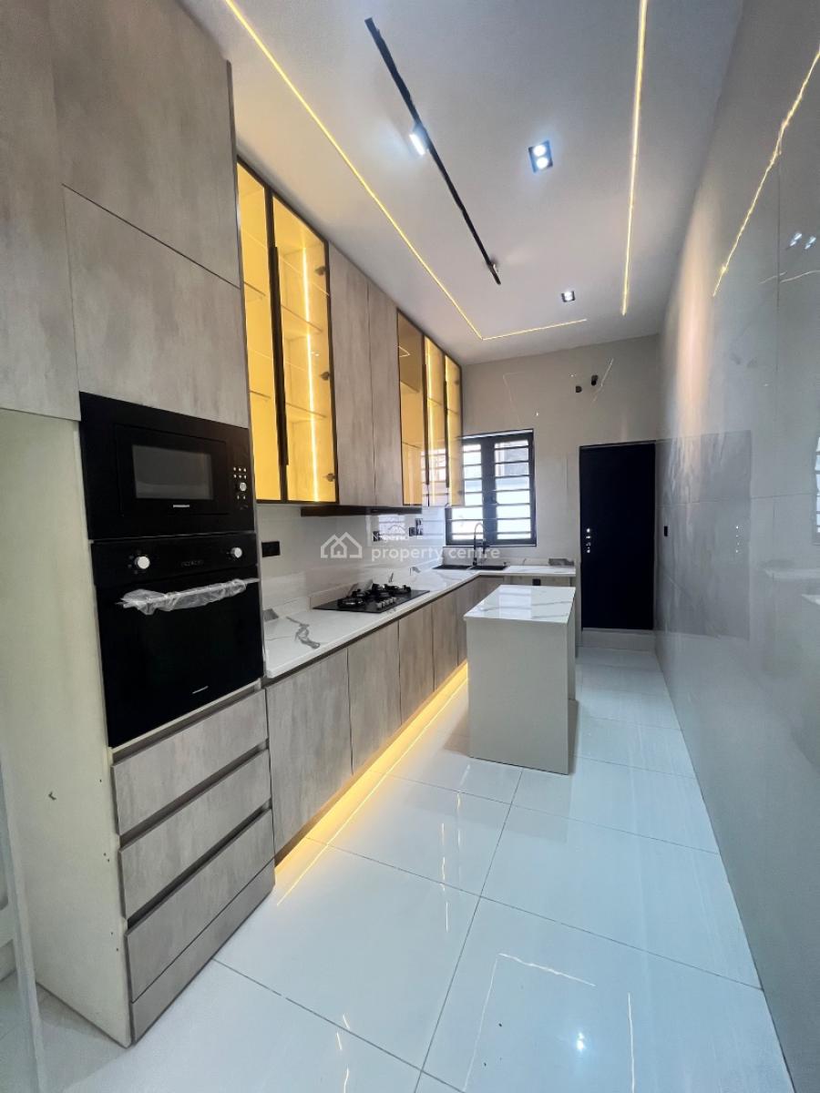 4 Bedroom &bq Semi Detached, Ikota, Lekki, Lagos, Semi-detached Duplex for Sale