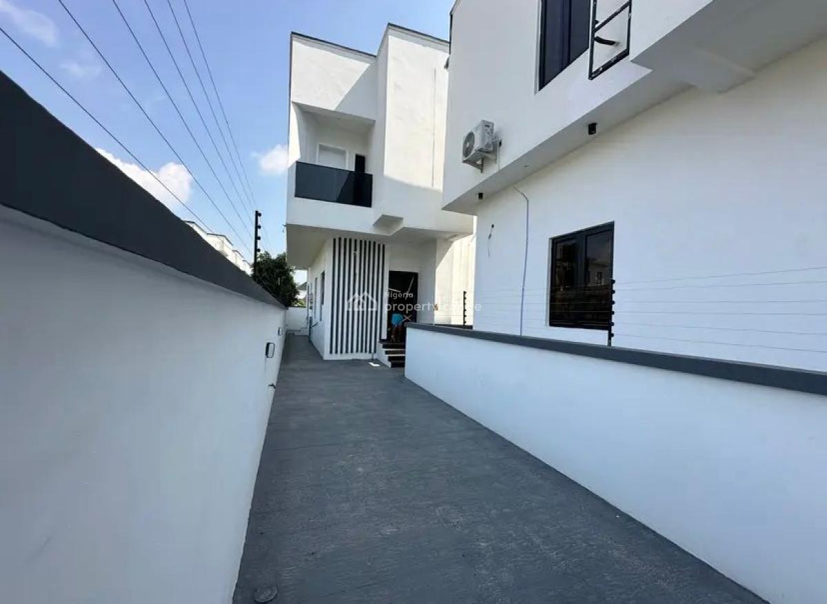 Spacious 4 Bedroom Semi-detached Duplex  Prime Location, Sangotedo, Ajah, Lagos, Detached Duplex for Sale