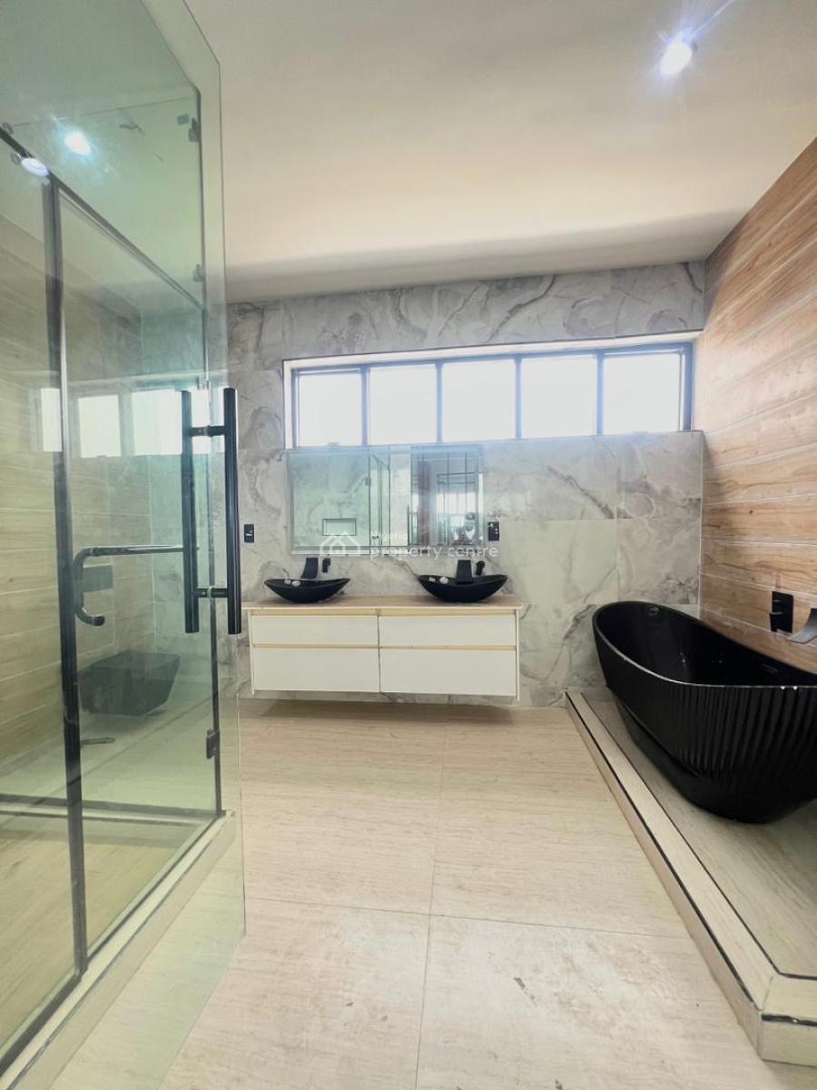 Unique 6-bedroom Fully Detached Mansion + Bq -, Lekki, Lagos, Detached Duplex for Sale