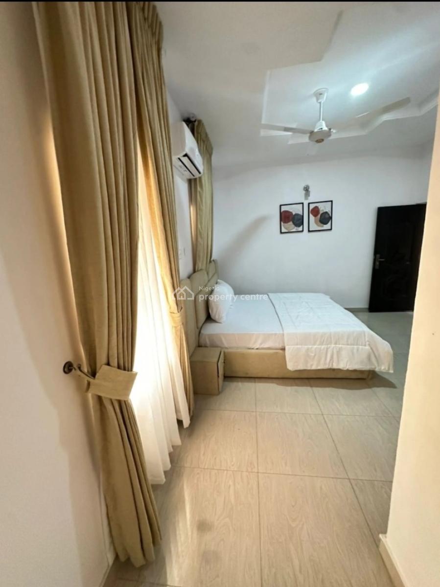 an Ensuite Bedroom with Equipped Kitchen and Living Room, Oral Estate Just After The Second Toll Gate By Chevron Lekki., Lekki, Lagos, Mini Flat (room and Parlour) Short Let