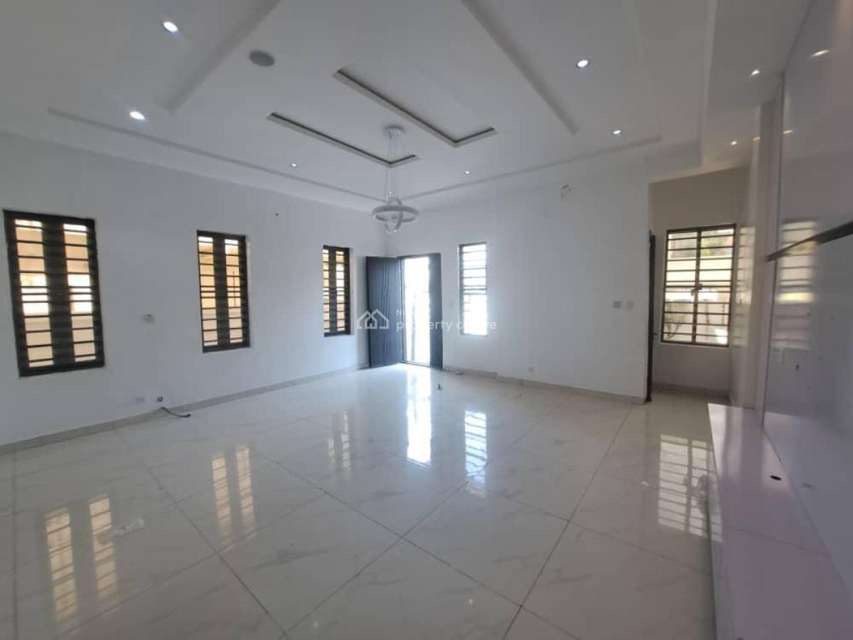 Beautiful 4bedroom with Bq and Security House Strictly Family Use, Chevron Drive, Lekki, Lagos, Semi-detached Duplex for Rent