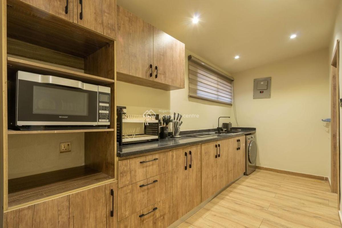 Luxury 1 Bedroom Apartment, Lekki Phase 1, Lekki, Lagos, Flat / Apartment Short Let