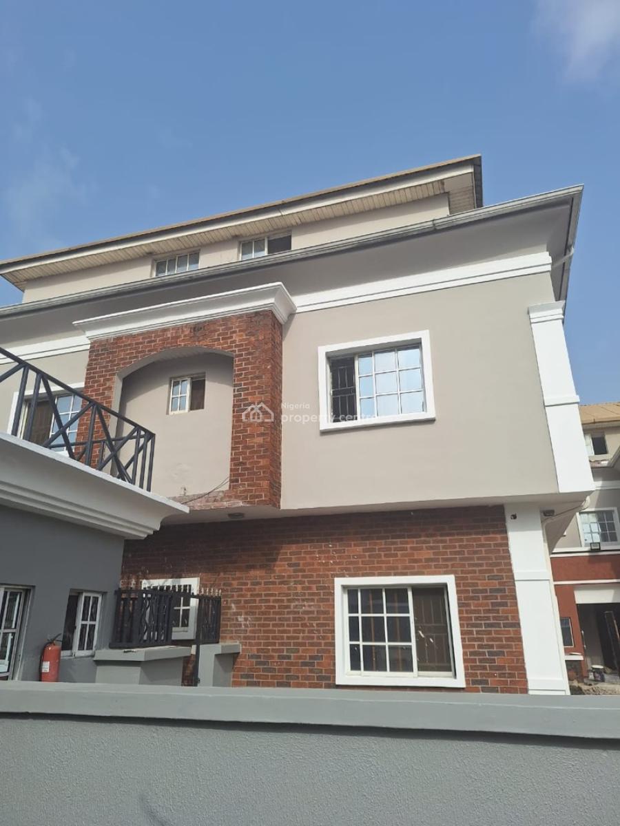 6 Units of 3 Bedroom Flat @lekki Phase 1, Lekki Phase 1, Lekki, Lagos, Flat / Apartment for Rent