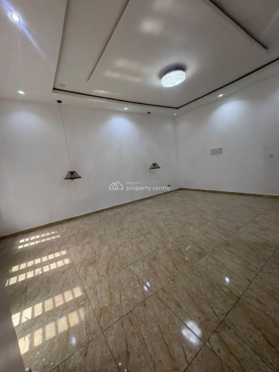 Luxury Master Bedroom with Balconies, Royal Pine Estate Orchid Road, Lekki, Lagos, Self Contain (single Rooms) for Rent