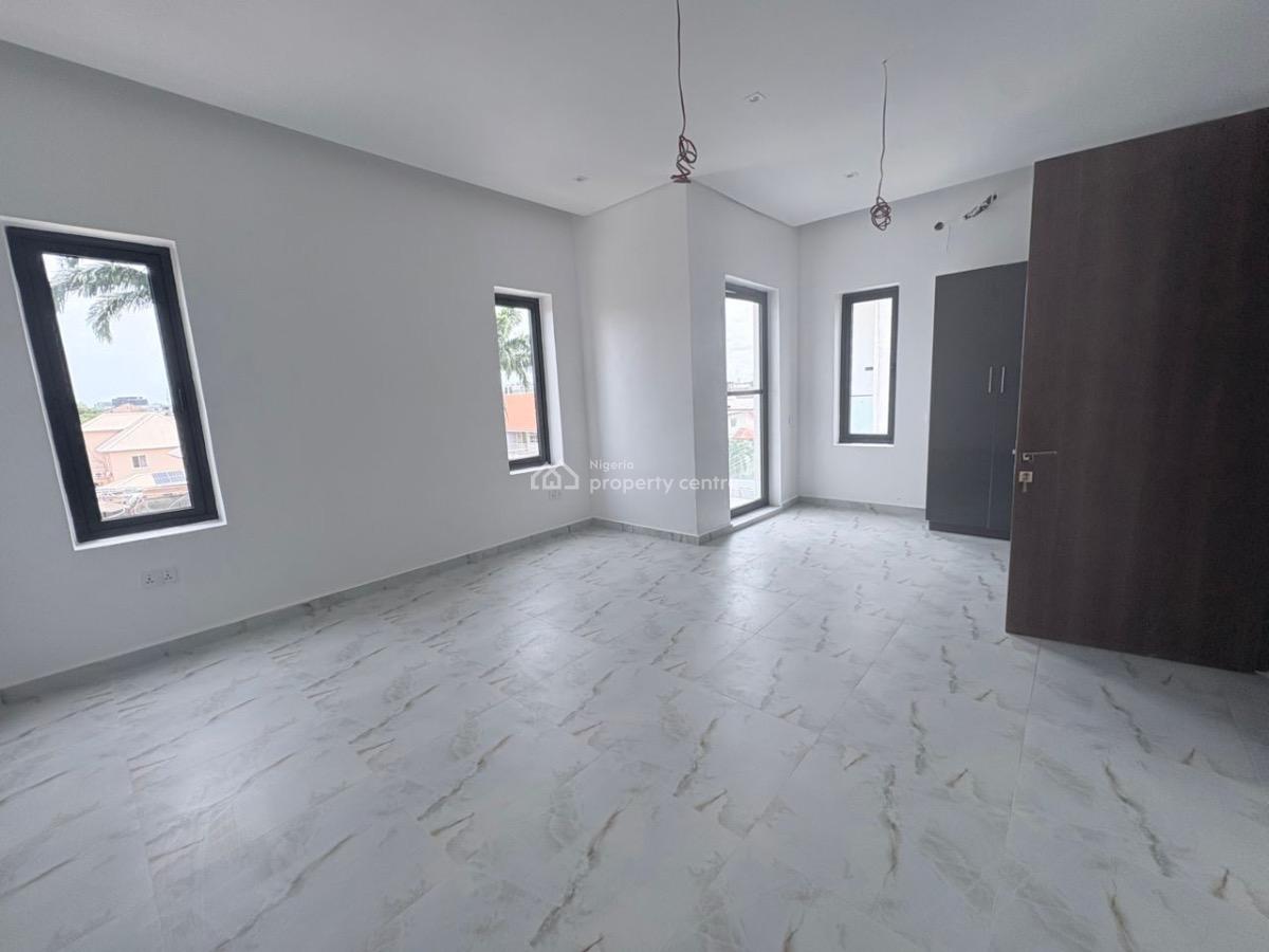 Self-serviced Luxury 5-bedroom Semi-detached Villa, Off Admiralty Way, Lekki Phase 1, Lekki, Lagos, Semi-detached Duplex for Sale