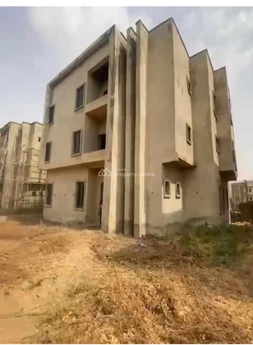 6bedroom En-suite Duplex, Advanced Carcass, in an Estate, Karsana, Abuja, Detached Duplex for Sale