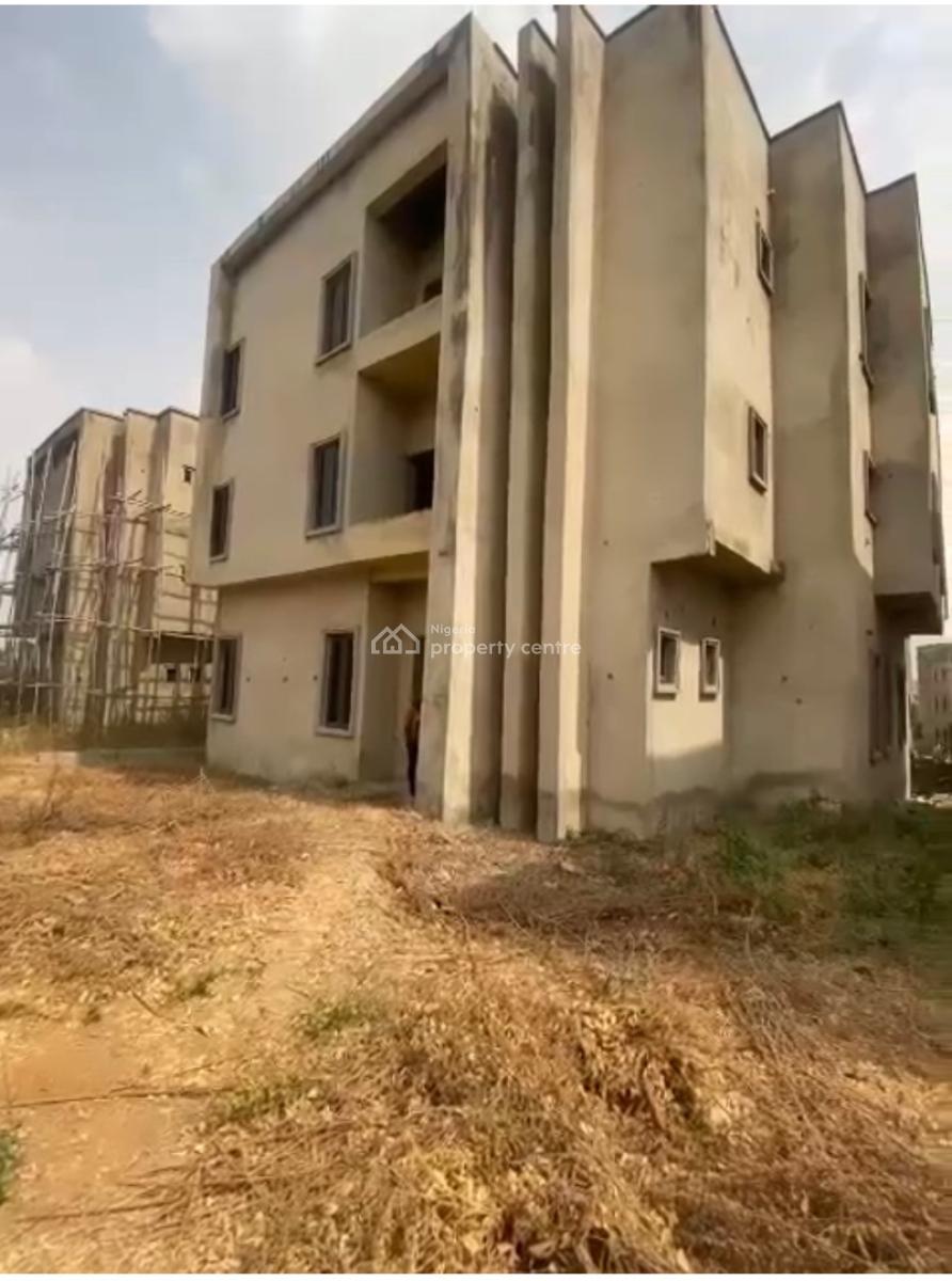 6bedroom En-suite Duplex, Advanced Carcass, in an Estate, Karsana, Abuja, Detached Duplex for Sale