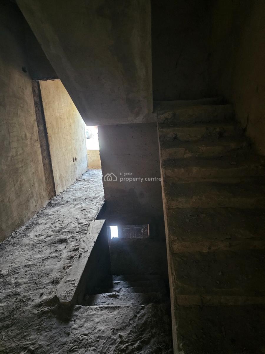 5-bedroom Terrace Duplex (carcass) with Bq in Shell Coop Estate Abuja, Shell Coop Garden Estate, Gaduwa, Abuja, Terraced Duplex for Sale