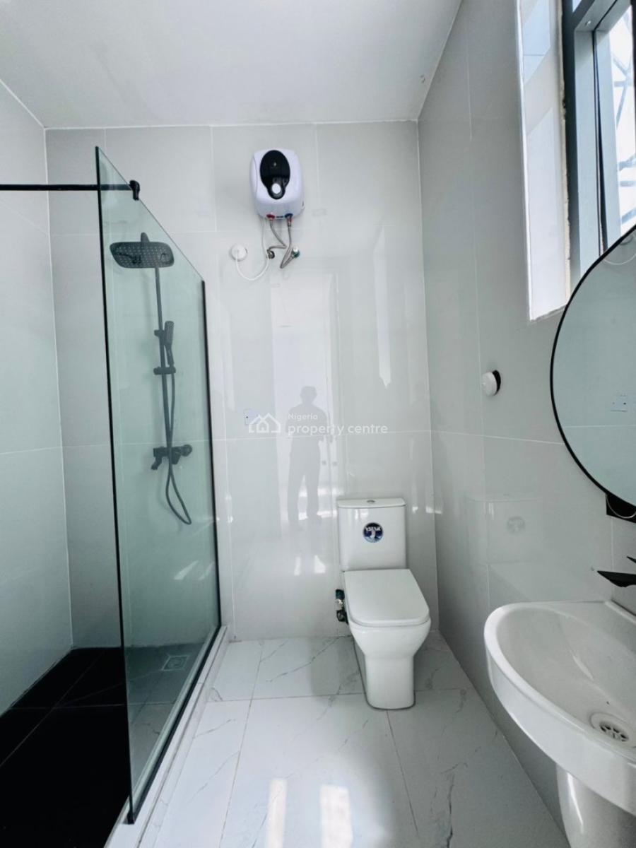 Self Compound 5 Bedroom Fully Detached Duplex with Bq and Pool, Chevron Drive, Lekki, Lagos, Detached Duplex for Sale