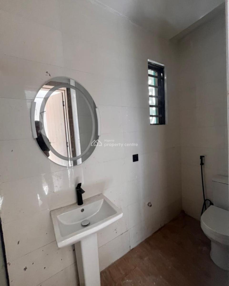 Lovely 3 Bedroom Apartment with Bq, Freedom Way, Lekki, Lagos, Block of Flats for Sale