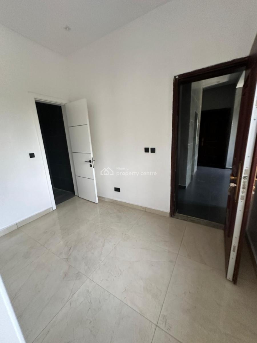 Well Finished Serviced 3 Bedroom Flat with a Room Bq, Victoria Island (vi), Lagos, Flat / Apartment for Rent