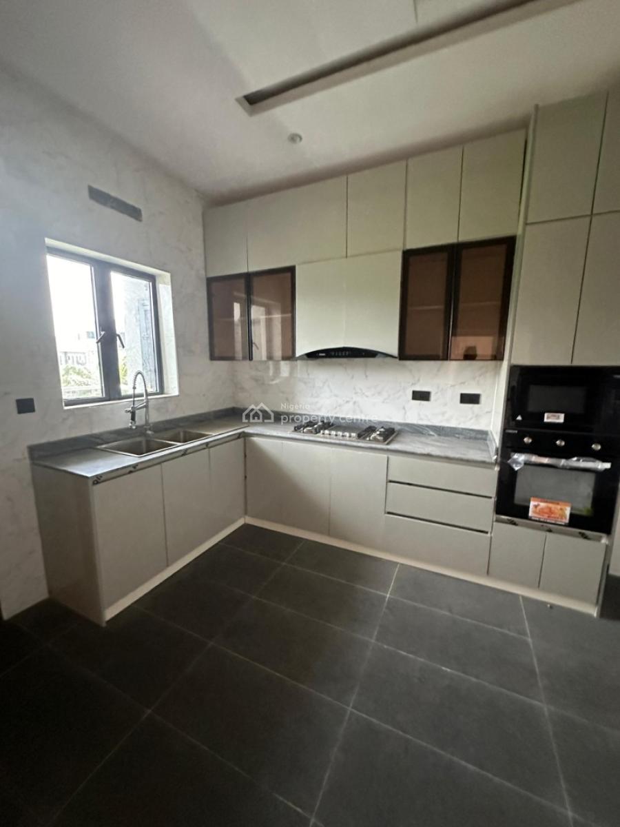 Well Finished Serviced 3 Bedroom Flat with a Room Bq, Victoria Island (vi), Lagos, Flat / Apartment for Rent