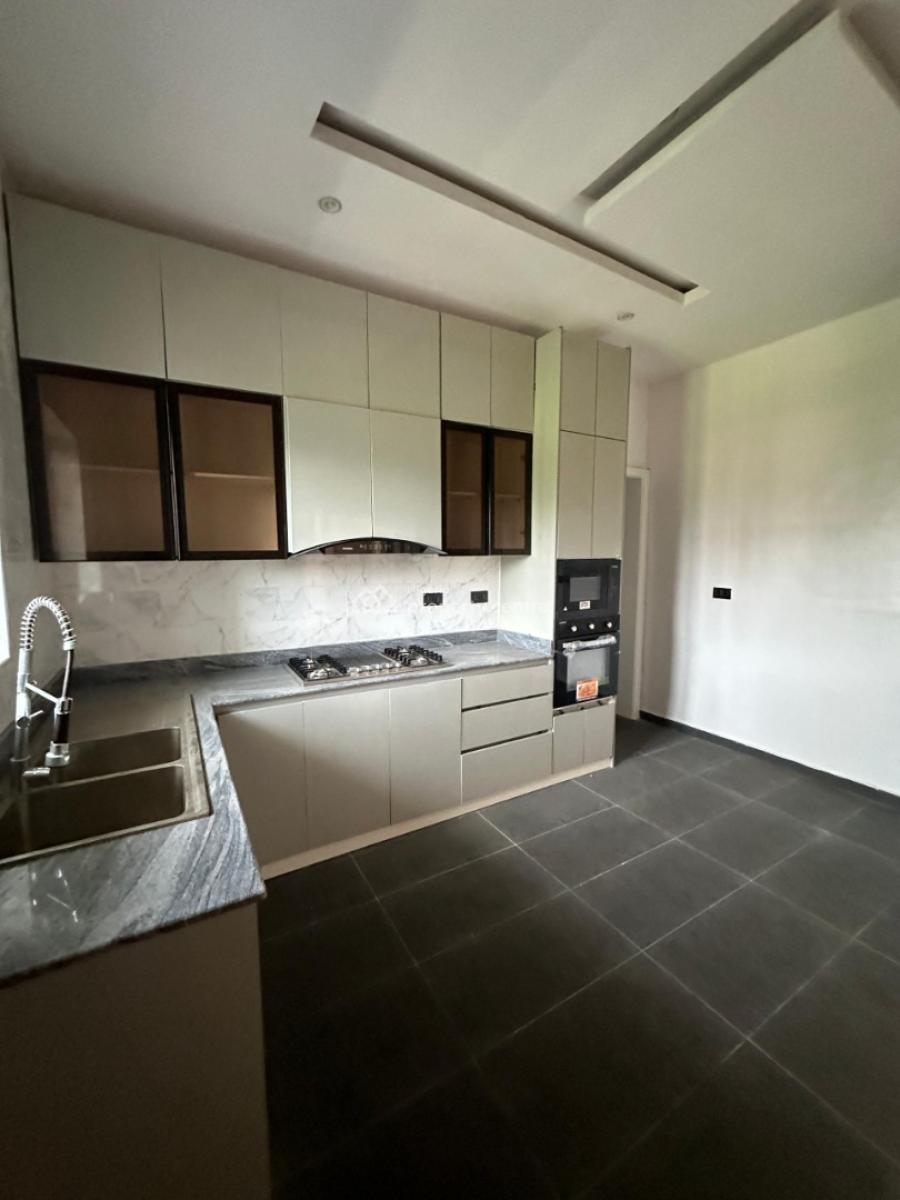 Well Finished Serviced 3 Bedroom Flat with a Room Bq, Victoria Island (vi), Lagos, Flat / Apartment for Rent