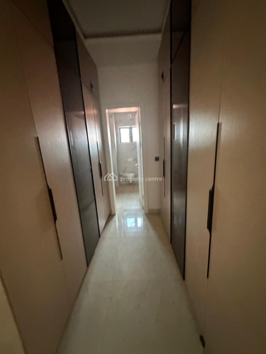 Well Finished Serviced 3 Bedroom Flat with a Room Bq, Victoria Island (vi), Lagos, Flat / Apartment for Rent