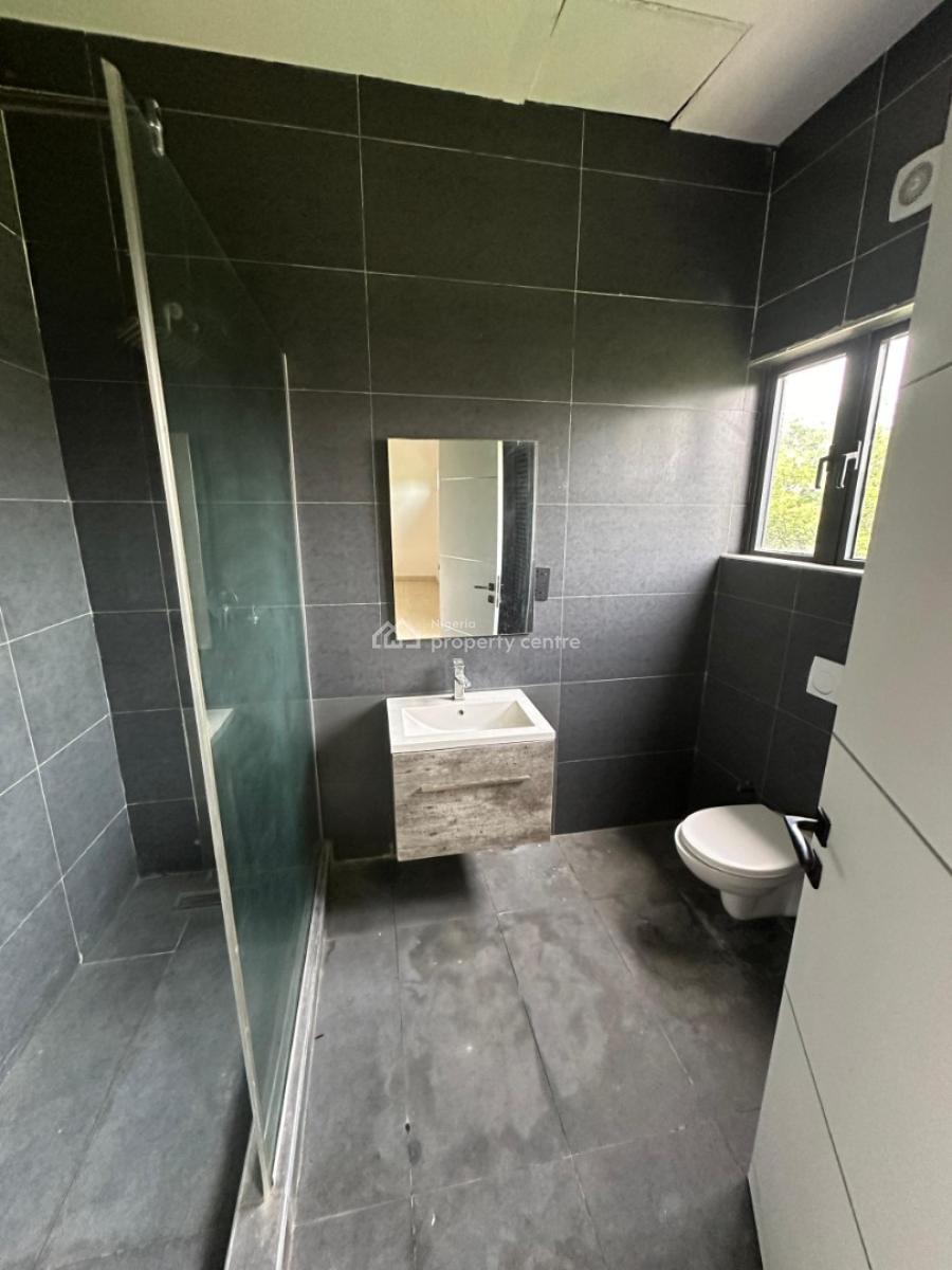 Well Finished Serviced 3 Bedroom Flat with a Room Bq, Victoria Island (vi), Lagos, Flat / Apartment for Rent