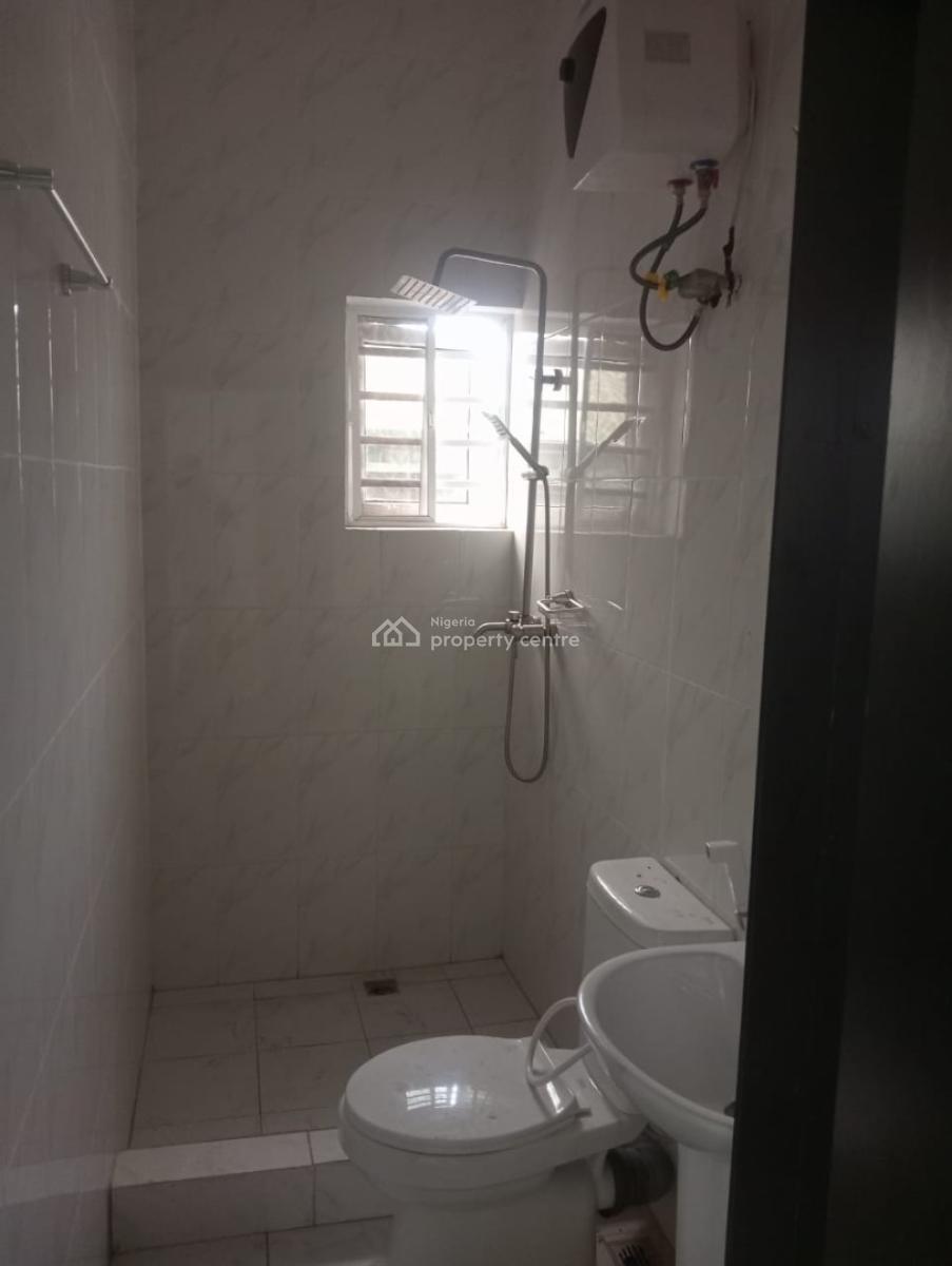 2 Bedroom Terraced Duplex in a Gated and Tarred Road at Magodo Phase 1, Magodo Isheri Phase 1, Gra Phase 1, Magodo, Lagos, Terraced Duplex for Rent