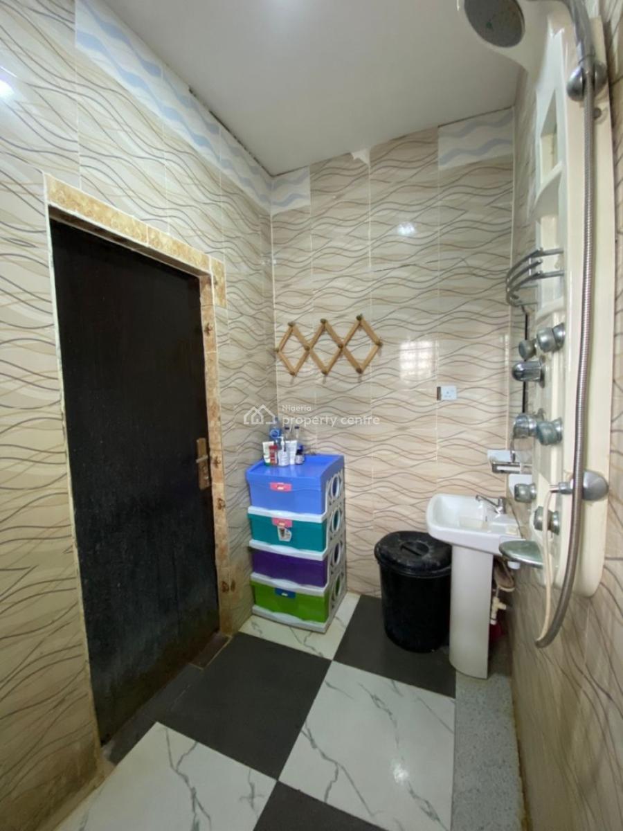 Exquisite Single Room Shared Apartment, Orchid, Lekki, Lagos, Flat / Apartment for Rent