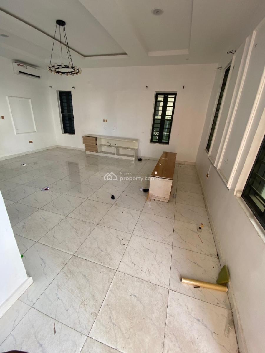 Massive Studio Apartment, Ikota, Lekki, Lagos, Self Contain (single Rooms) for Rent