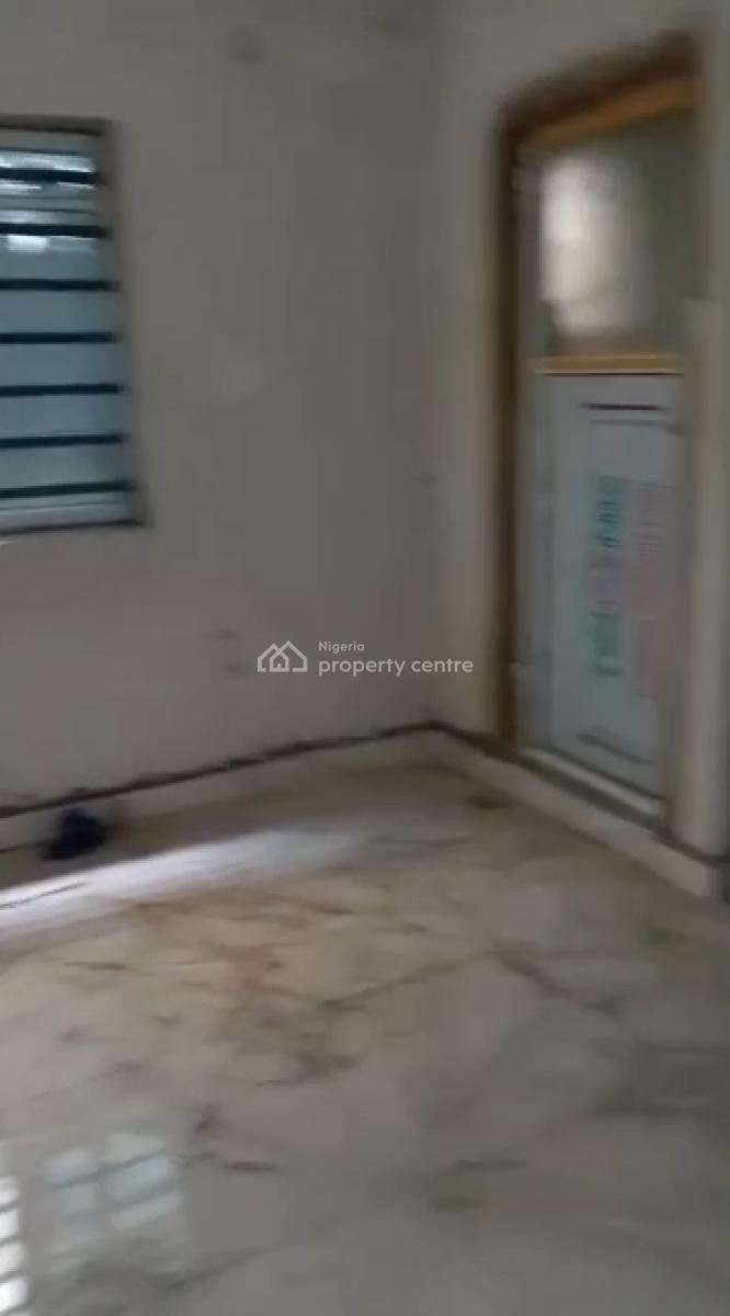 Miniflat, Ebute Metta East, Yaba, Lagos, Flat / Apartment for Rent