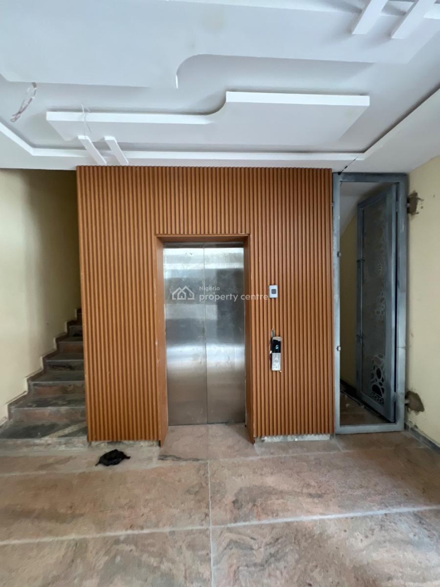 Spacious 2 Bedroom Apartments with a Bq, Pool,outdoor Lounge and a Gym, Lekki Phase 1, Lekki, Lagos, Flat / Apartment for Rent