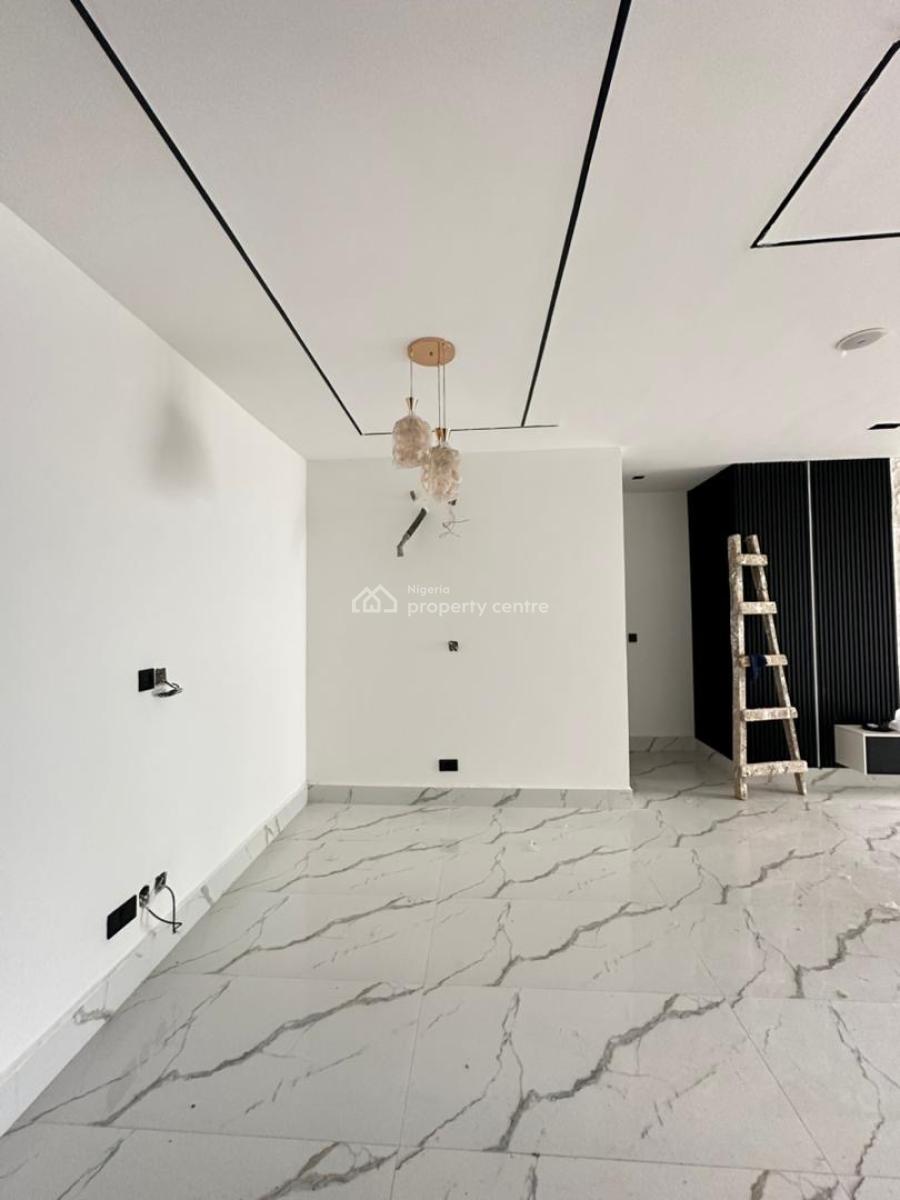 Exquisite Luxury 1 Bedroom Apartment with an Elevator, Pool, and Gym, Lekki Phase 1, Lekki, Lagos, Flat / Apartment for Sale