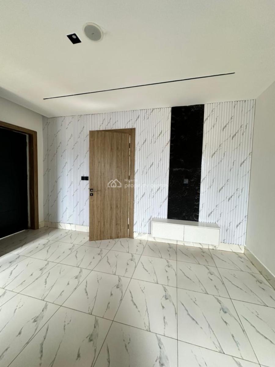 Exquisite Luxury 1 Bedroom Apartment with an Elevator, Pool, and Gym, Lekki Phase 1, Lekki, Lagos, Flat / Apartment for Sale