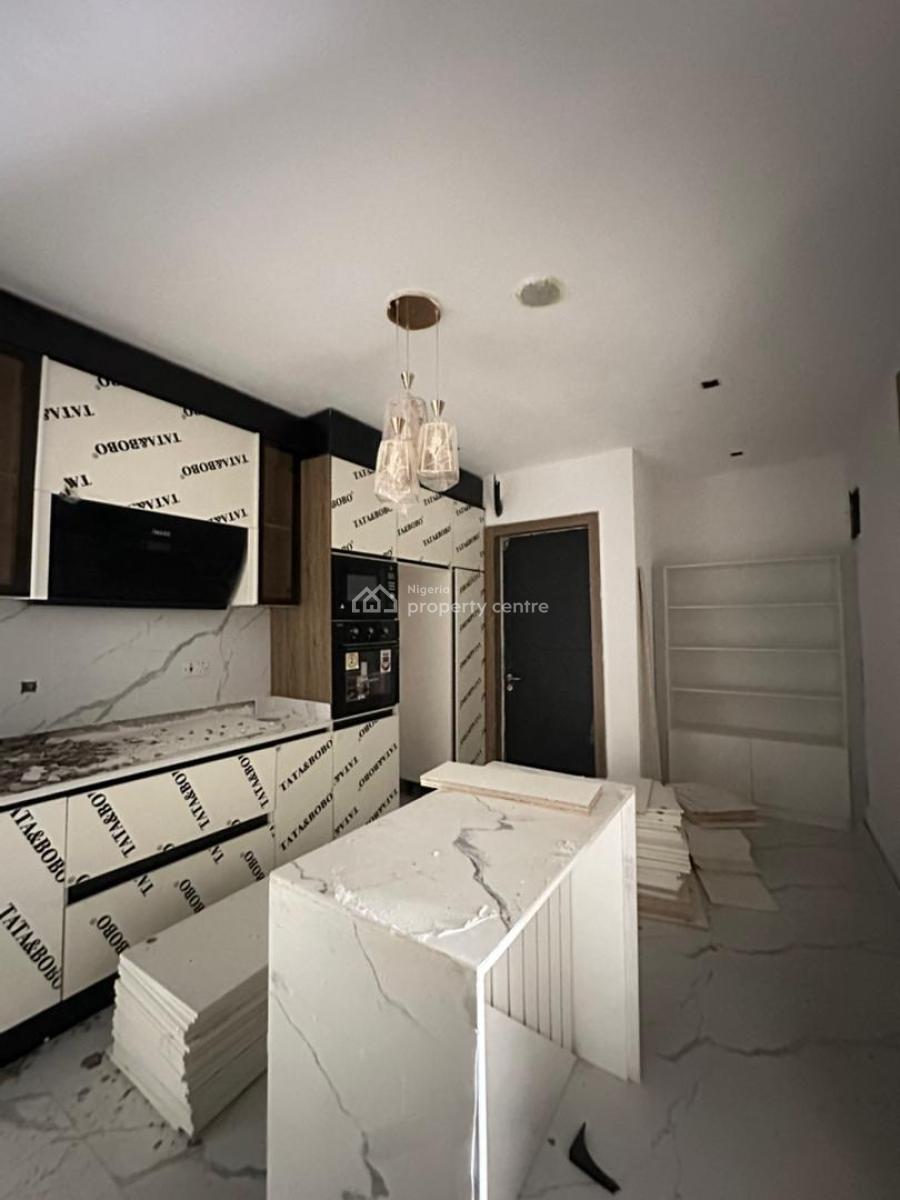 Exquisite Luxury 1 Bedroom Apartment with an Elevator, Pool, and Gym, Lekki Phase 1, Lekki, Lagos, Flat / Apartment for Sale